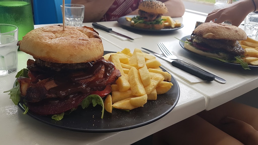 The Shack | meal takeaway | 106 Lawrence Hargrave Dr, Austinmer NSW 2515, Australia | 0242672255 OR +61 2 4267 2255