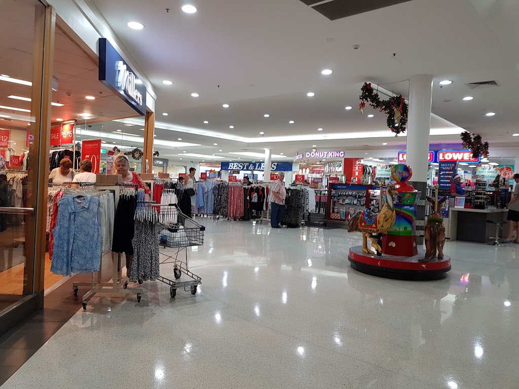 Kingaroy Shoppingworld | shopping mall | 29-45 Alford St, Kingaroy QLD 4610, Australia | 0741625745 OR +61 7 4162 5745