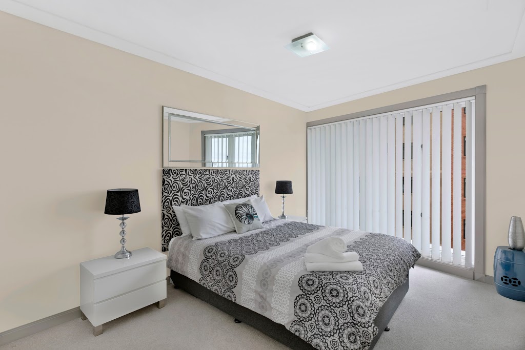 Sandy Cove Apartments | 2/8 Ozone St, The Entrance NSW 2261, Australia | Phone: (02) 4332 7692