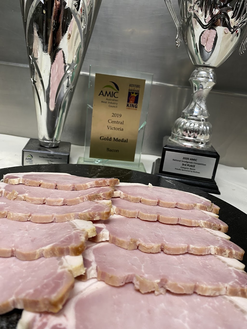 Flora Hill Quality Meats | 15 Retreat Rd, Flora Hill VIC 3550, Australia | Phone: (03) 5443 5682