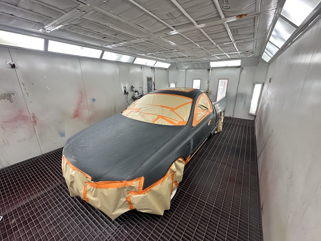 Hislop Panel & Paint | 214A Lowood Minden Rd, Tarampa QLD 4311, Australia | Phone: 0484 517 155