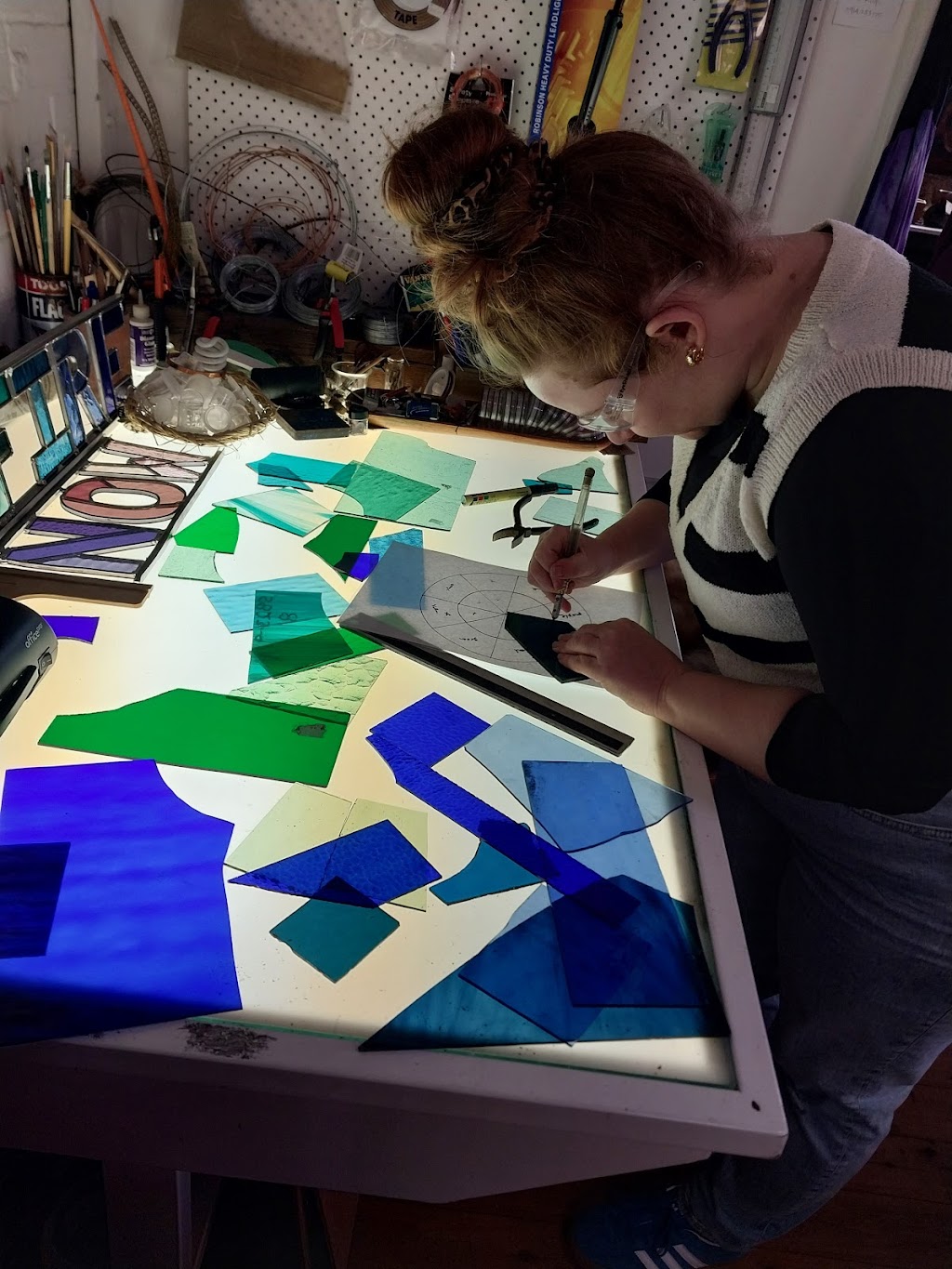 Mountain Top Taxidermy & Robyn Austin Leadlights | 113 Great Western Hwy, Mount Victoria NSW 2786, Australia | Phone: 0408 478 279