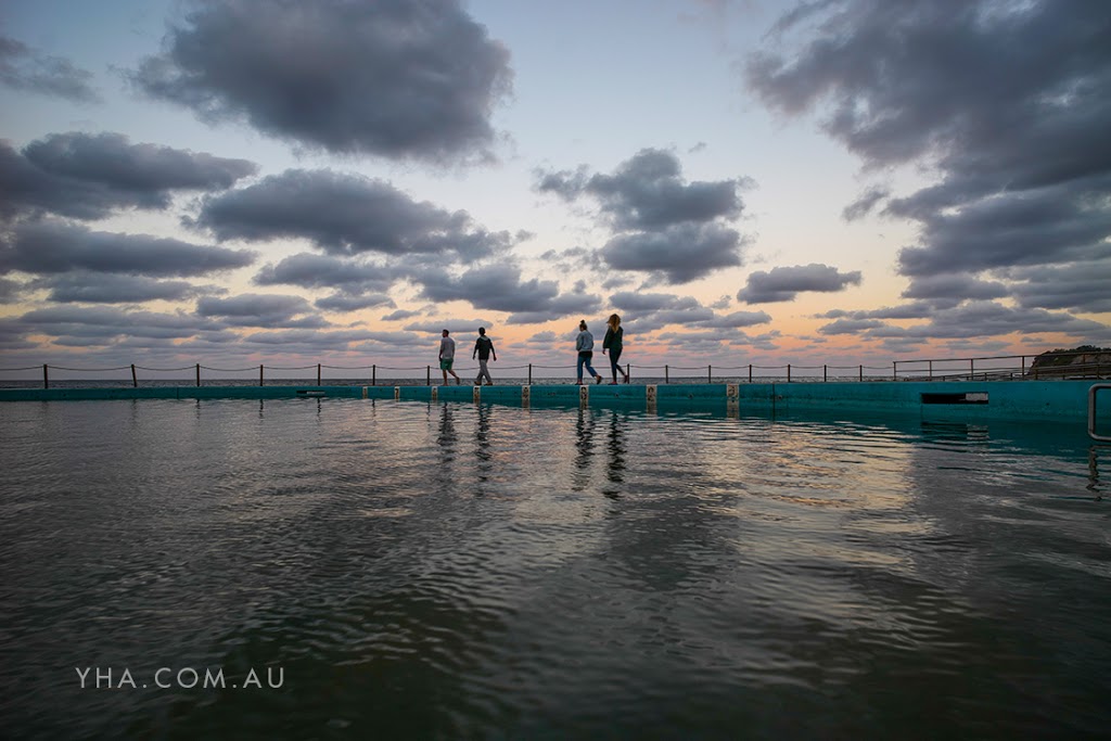 Sydney Beachouse YHA | lodging | 4 Collaroy St, Collaroy NSW 2097, Australia | 0299811177 OR +61 2 9981 1177