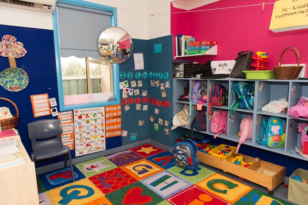 Goodstart Early Learning - Craigieburn | 130 Dorchester St, Craigieburn VIC 3064, Australia | Phone: 1800 222 543