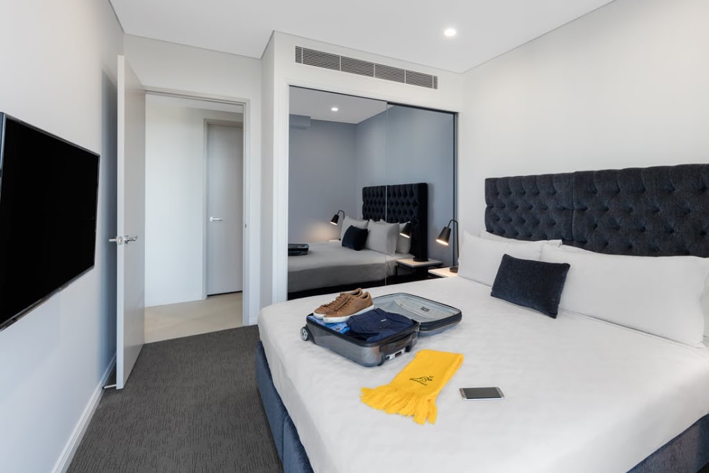 Meriton Suites Carter Street, Lidcombe | lodging | 1 Carter St, Lidcombe NSW 2141, Australia | 0292771125 OR +61 2 9277 1125