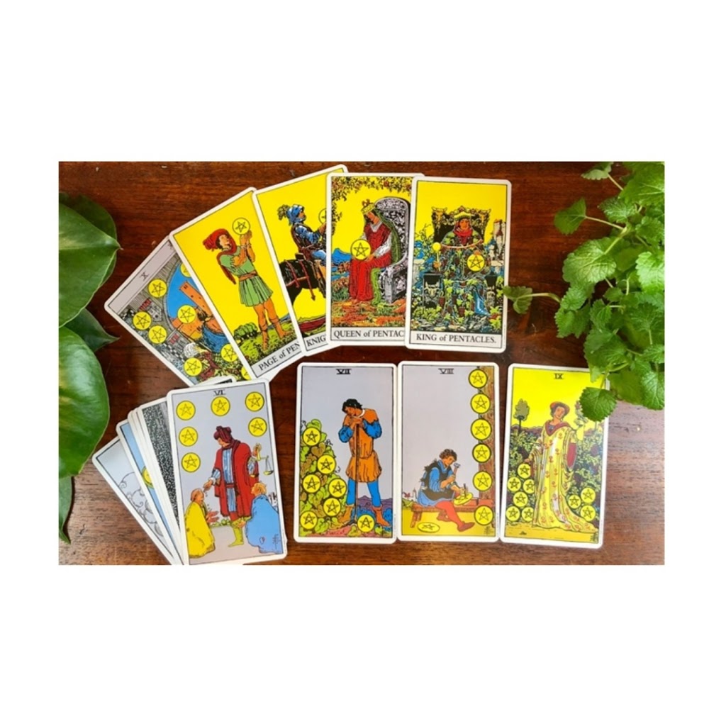 Tarot Reader Gold Coast | 24 Duet Dr, Mermaid Waters QLD 4218, Australia | Phone: 0434 425 166