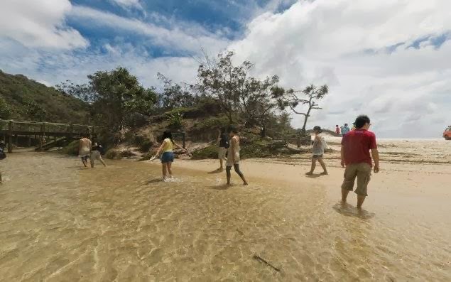 Fraser Island Beach Houses | lodging | Eliza St, Eurong Second Valley QLD 4581, Australia | 0741279205 OR +61 7 4127 9205