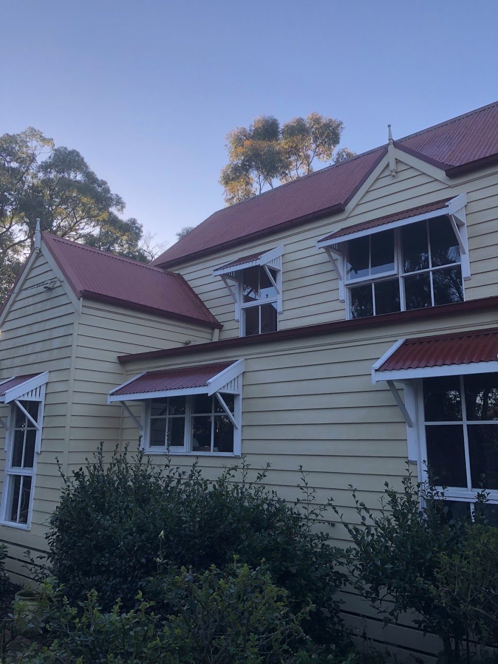 Perfect View Window Cleaning |  | Backbeach Rd, Portsea VIC 3944, Australia | 0414835363 OR +61 414 835 363