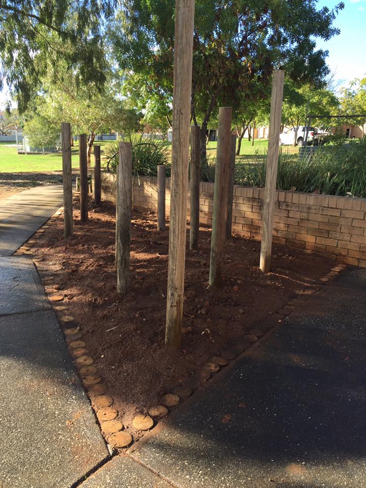 Enviro Landscape Solutions | 18 Echuca Pl, Cowra NSW 2794, Australia | Phone: 0411 244 089