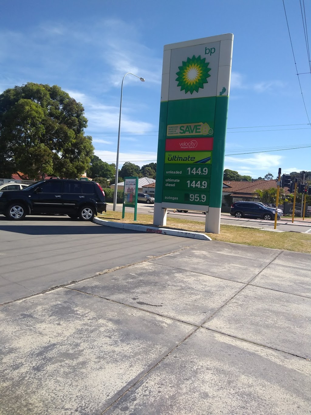 BP | gas station | 88 Gilbertson Rd, Kardinya WA 6163, Australia | 0893371463 OR +61 8 9337 1463