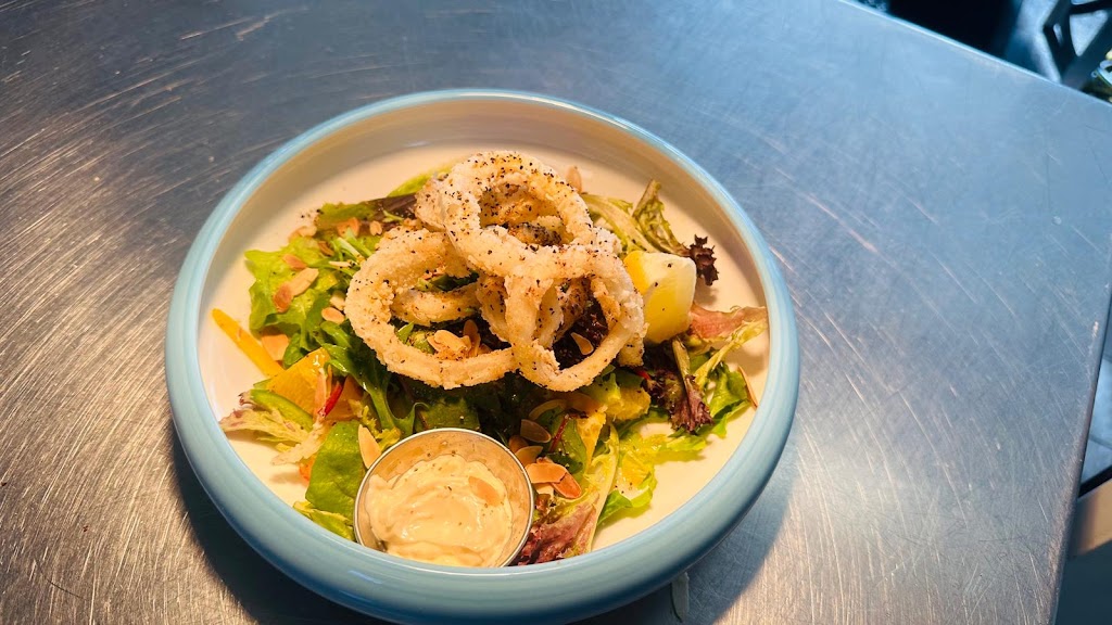 Bell Bird Cafe | 5 Bells Line of Rd, Mount Tomah NSW 2758, Australia | Phone: (02) 4400 9876