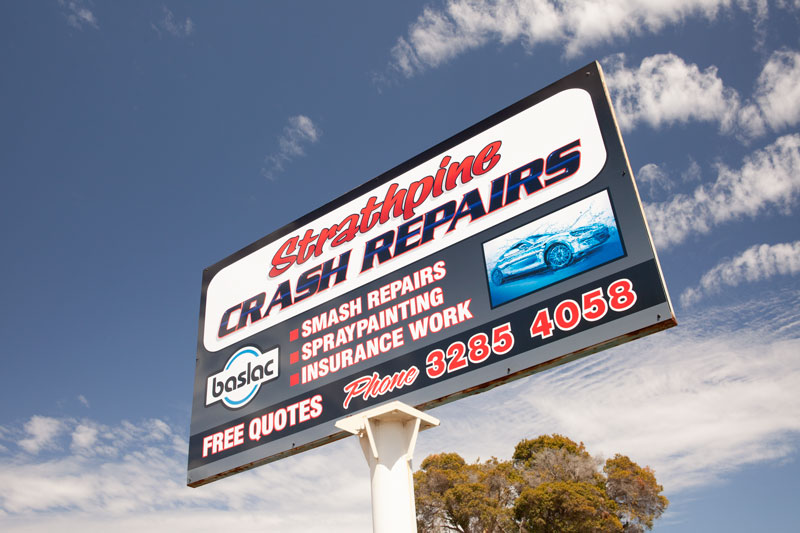 Strathpine Crash Repairs | car repair | 49 Lawnton Pocket Rd, Lawnton QLD 4501, Australia | 0732854058 OR +61 7 3285 4058