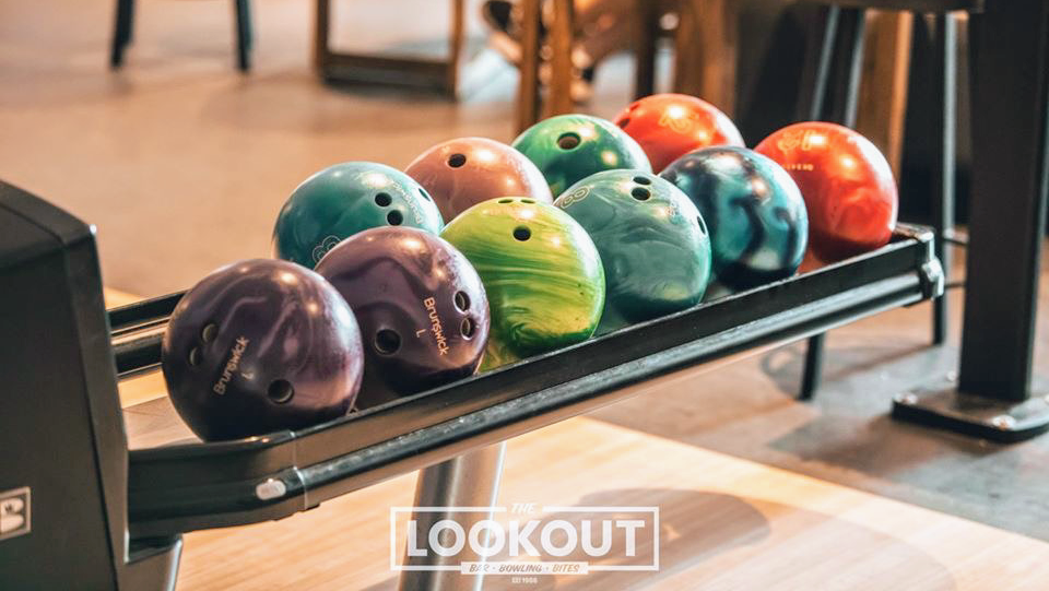 The Lookout Bar Bowling Bites | bar | 1-2/148 The Esplanade, Scarborough WA 6019, Australia | 0892454091 OR +61 8 9245 4091