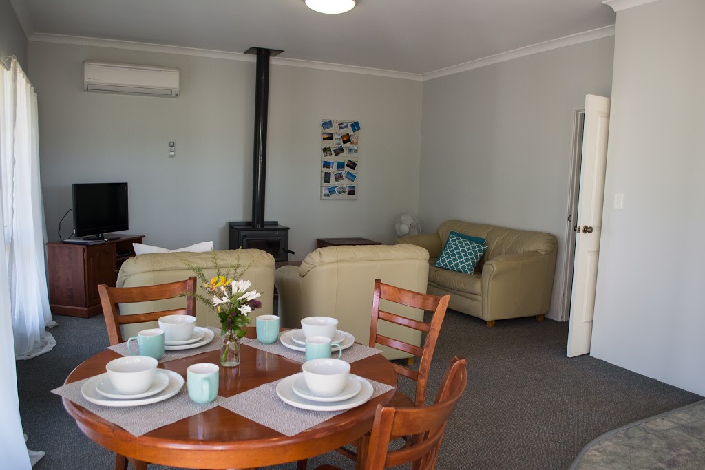 Karri Ridge Chalets | lodging | 12459 Bussell Hwy, Karridale WA 6916, Australia | 0408447331 OR +61 408 447 331