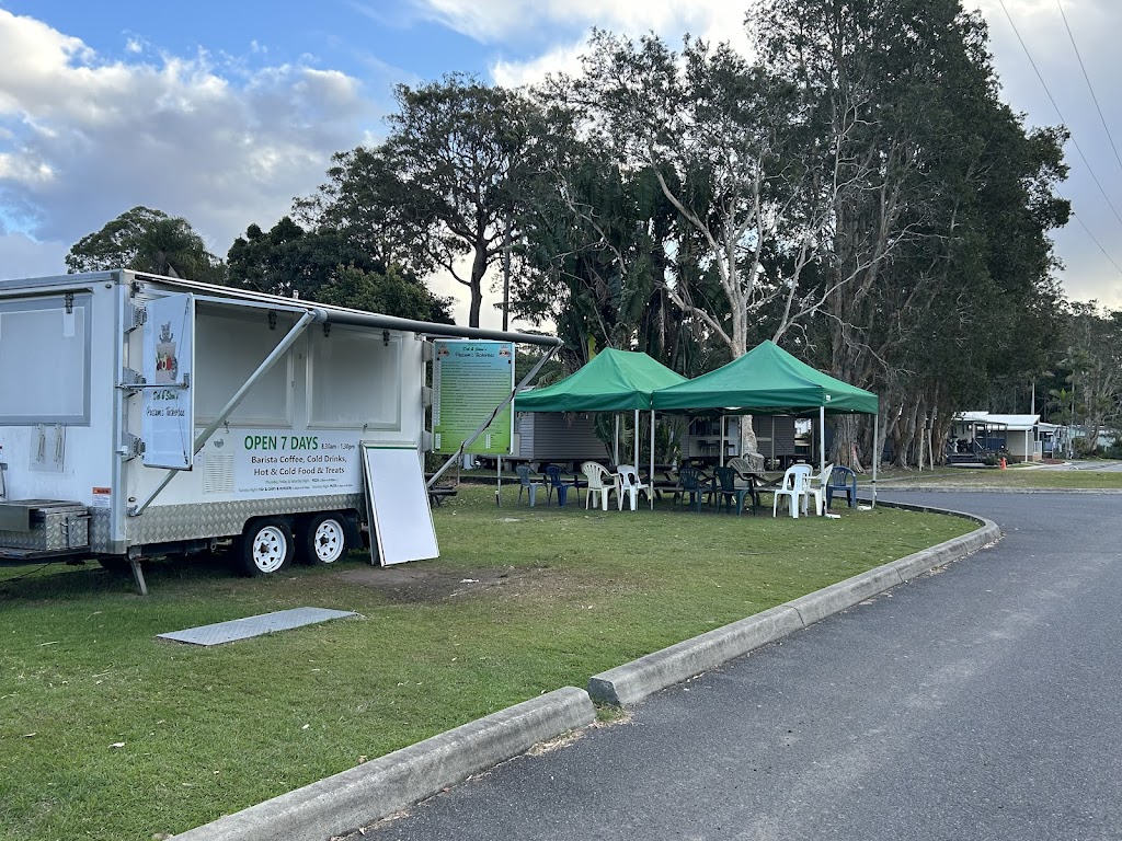 Possums Tuckerbox | 1 Regatta Dr, Valla Beach NSW 2448, Australia | Phone: 0484 076 121