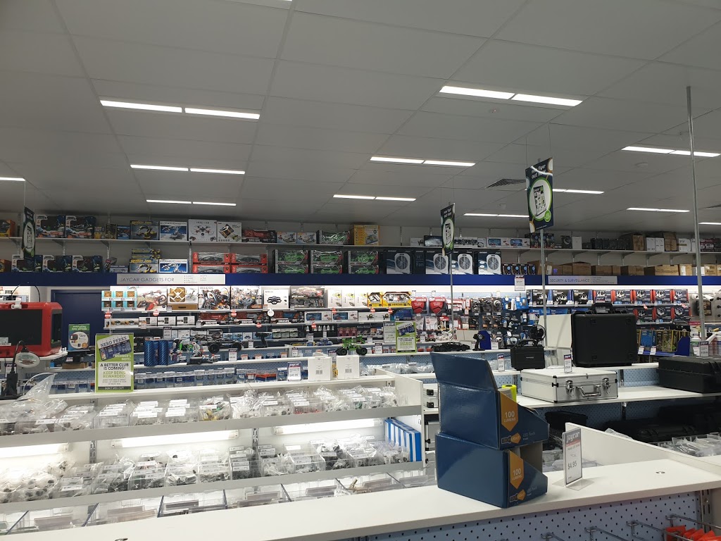 Jaycar Electronics | home goods store | Sydney Business Park, 9 Hollinsworth Rd, Marsden Park NSW 2765, Australia | 0286071438 OR +61 2 8607 1438