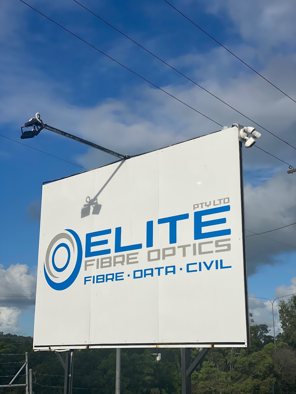 Elite Fibre Optics Pty Ltd |  | 1 Pintu Dr, Tanah Merah QLD 4128, Australia | 0481450313 OR +61 481 450 313