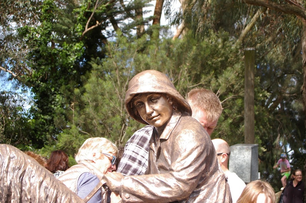 Lennie Gwyther statue |  | Leongatha VIC 3953, Australia | 0356629200 OR +61 3 5662 9200