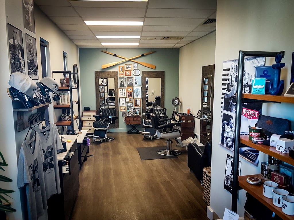 The Harbour Barber | 152-156 Shore St W, Cleveland QLD 4163, Australia | Phone: (07) 3821 2955