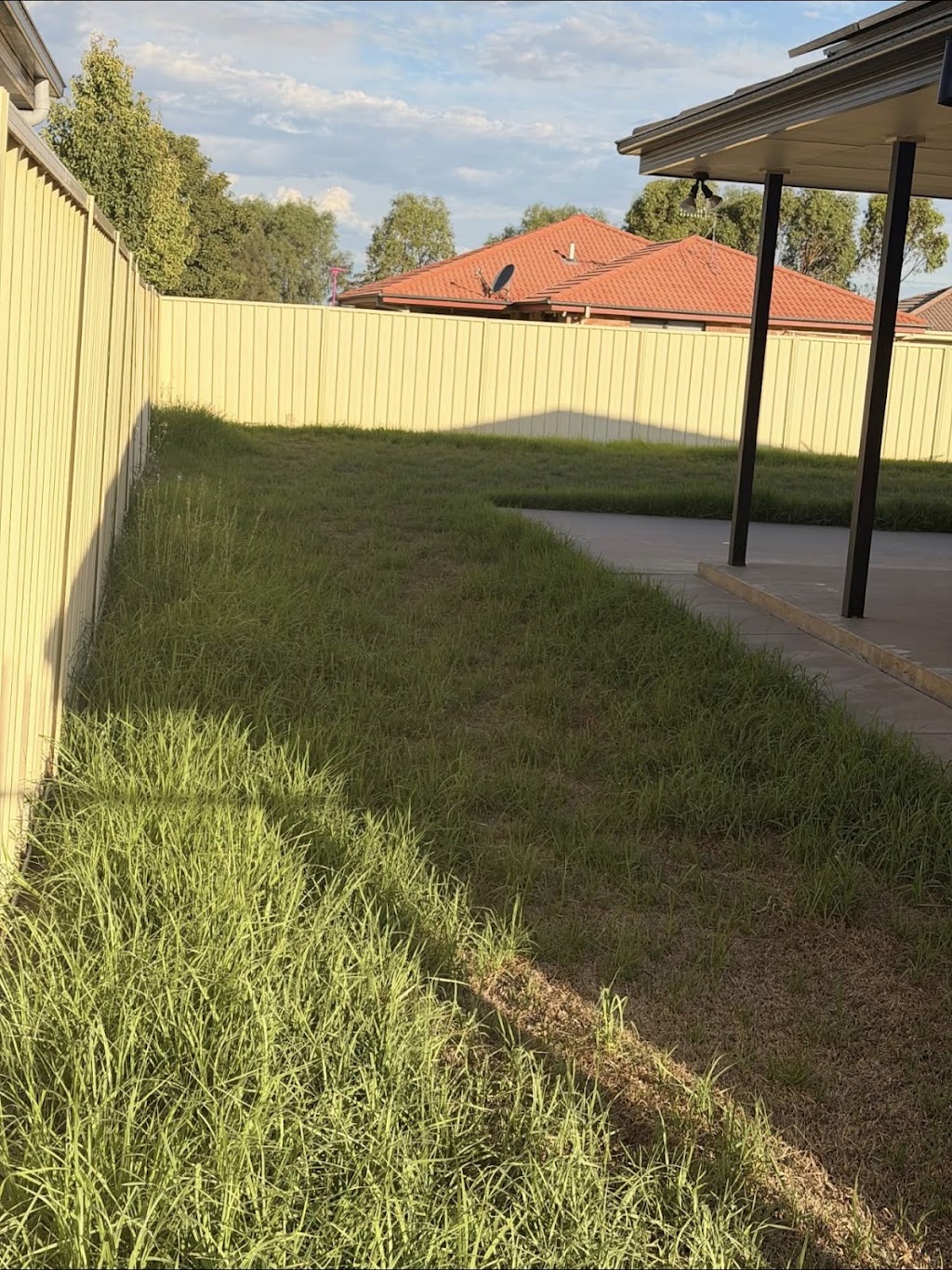 Griffith lawns & removals | 50A Madden Dr, Griffith NSW 2680, Australia | Phone: 0402 496 131