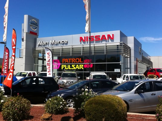 Alan Mance Motors | car dealer | 435 Barkly St, Footscray VIC 3011, Australia | 1800252662 OR +61 1800 252 662