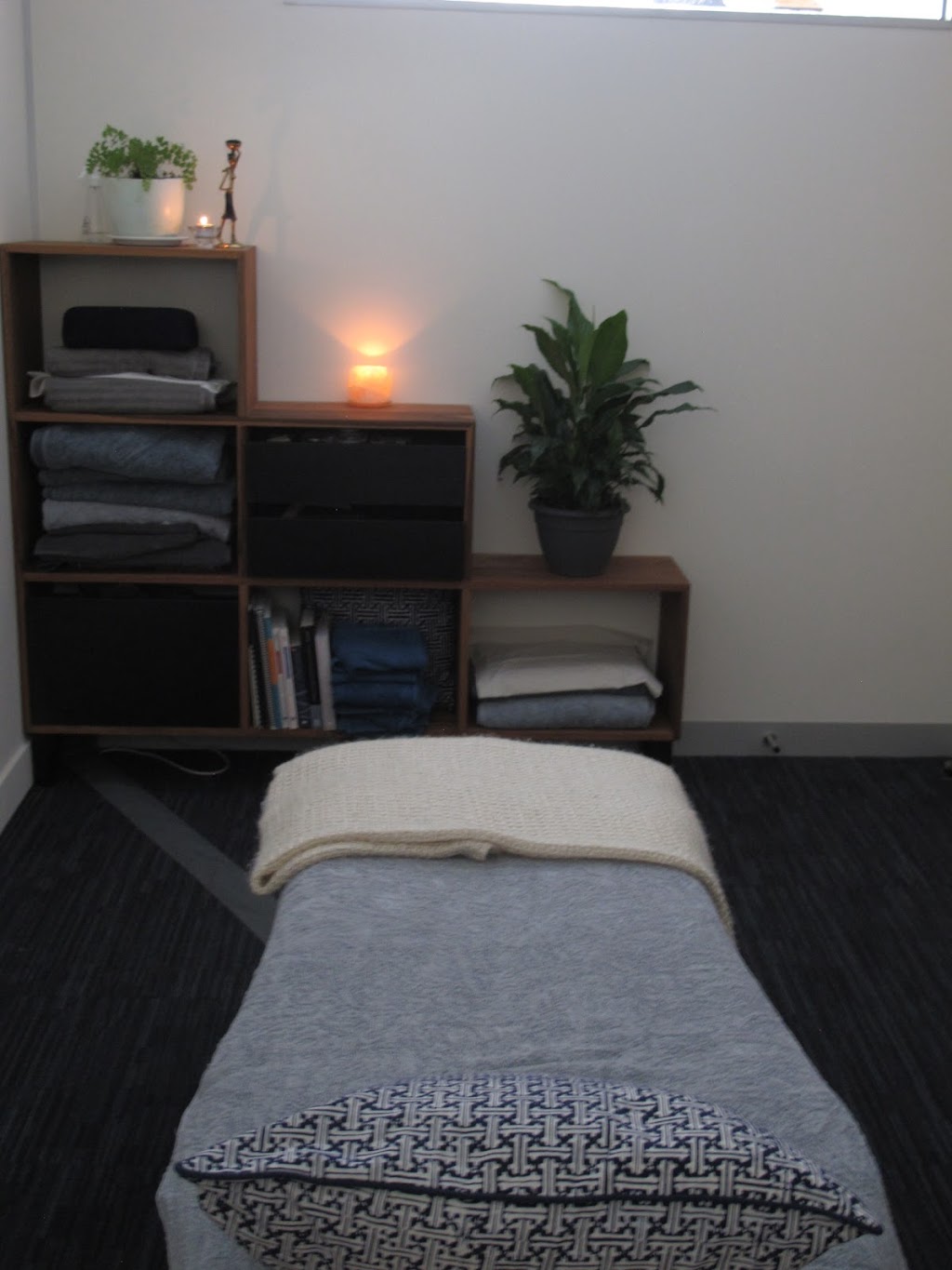 Embrace Acupuncture | health | 475 High St, Northcote VIC 3070, Australia | 0432544610 OR +61 432 544 610