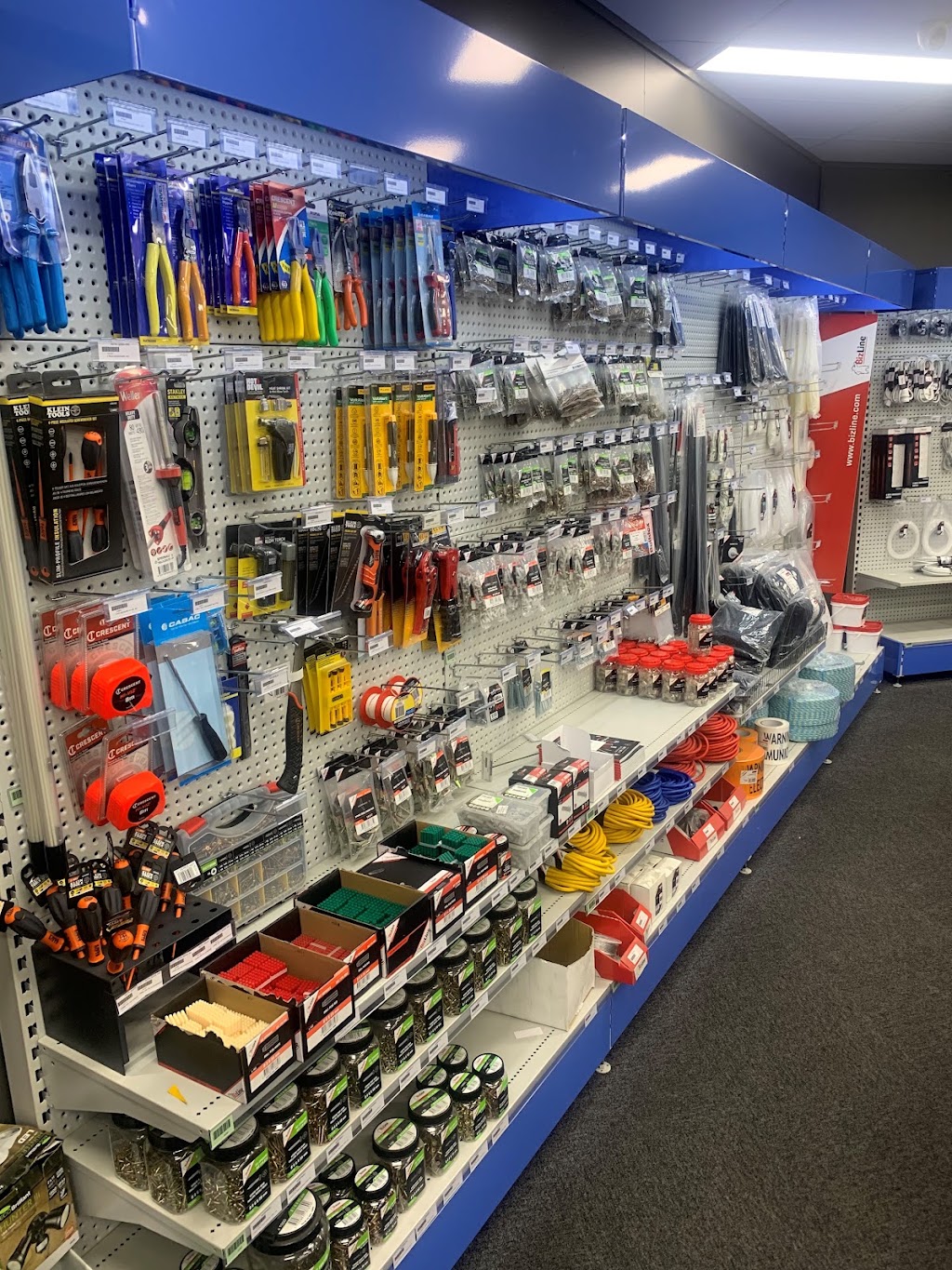 John R Turk Electrical Wetherill Park | 6/121-125 Newton Rd, Wetherill Park NSW 2164, Australia | Phone: (02) 8795 7000