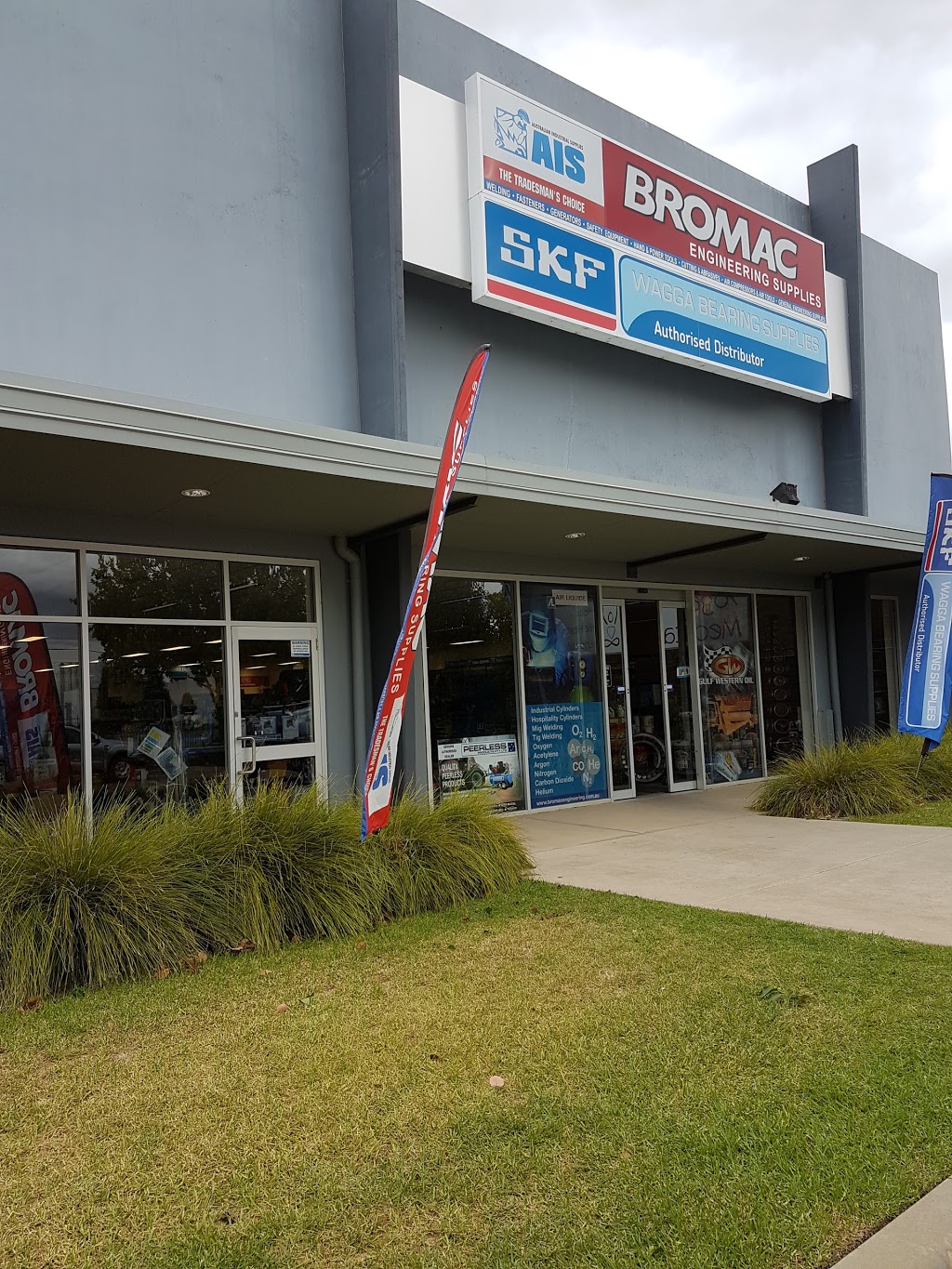 Bromac Engineering Supplies | store | 142 Hammond Ave, Wagga Wagga NSW 2650, Australia | 0269318500 OR +61 2 6931 8500