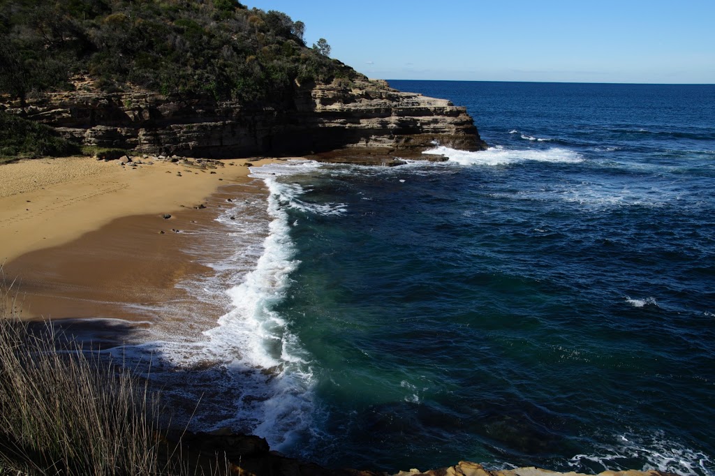 Gerrin Point Lookout | tourist attraction | Bouddi National Park, Bouddi Coastal Walk, Bouddi NSW 2251, Australia | 0243204200 OR +61 2 4320 4200