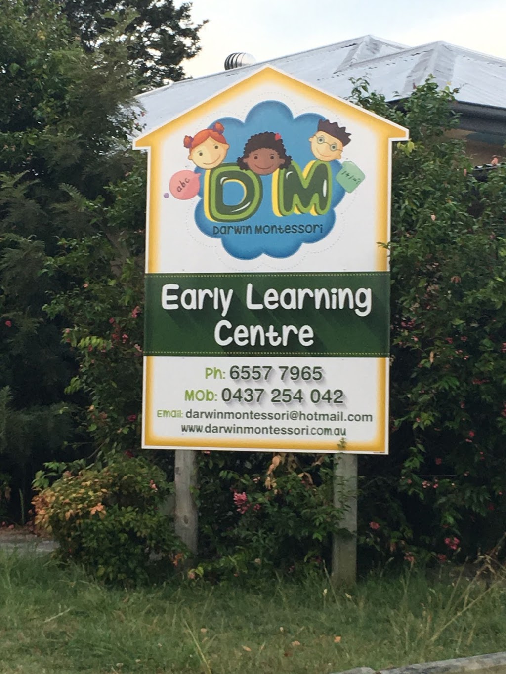 Darwin Montessori Early Learning Centre | school | 15 Chatham Ave, Taree NSW 2430, Australia | 0265577965 OR +61 2 6557 7965