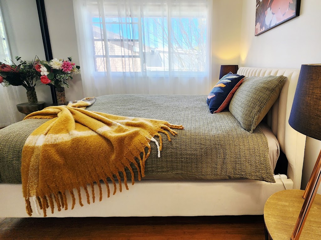 Panorama Spa Retreat in Blue Mountains | 14 Panorama Cres, Wentworth Falls NSW 2782, Australia | Phone: 0412 541 620