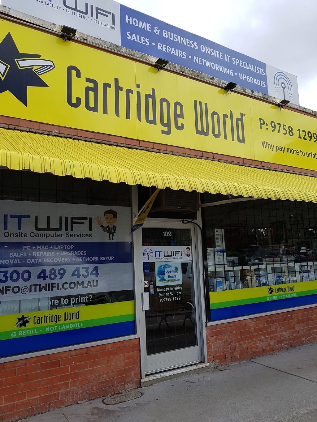 Cartridge World | book store | 109 Station St, Ferntree Gully VIC 3156, Australia | 0397581299 OR +61 3 9758 1299
