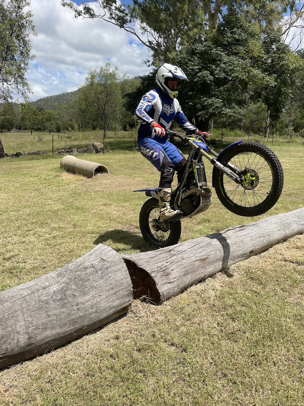 Traction Trials | 819 Left Hand Branch Rd, Lefthand Branch QLD 4343, Australia | Phone: 0438 864 273