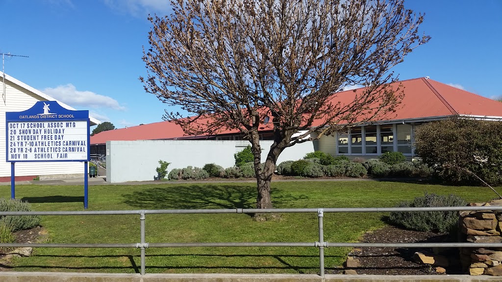 Oatlands District High School | 27 Church St, Oatlands TAS 7120, Australia | Phone: (03) 6254 1110