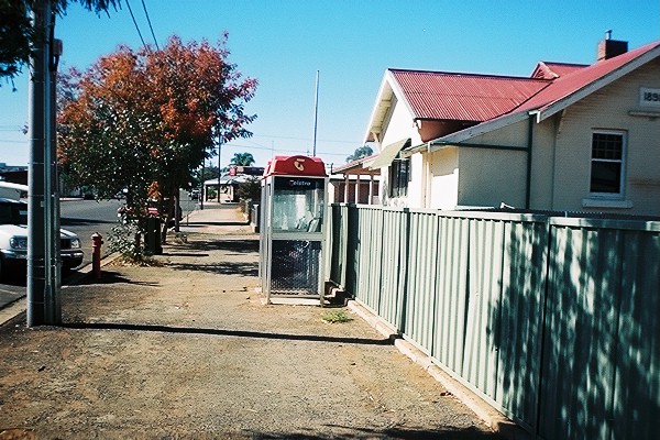 Telstra Payphone | 153 Patton St, Broken Hill NSW 2880, Australia | Phone: 1800 011 433