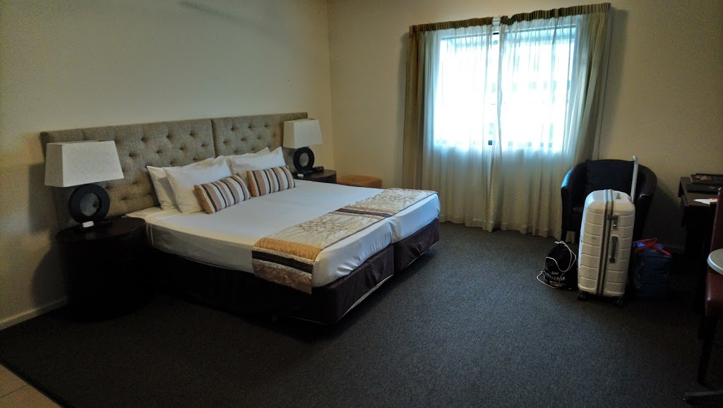 Metro Advance Apartments & Hotel Darwin | 55 Cavenagh St, Darwin City NT 0800, Australia | Phone: (08) 7979 2222