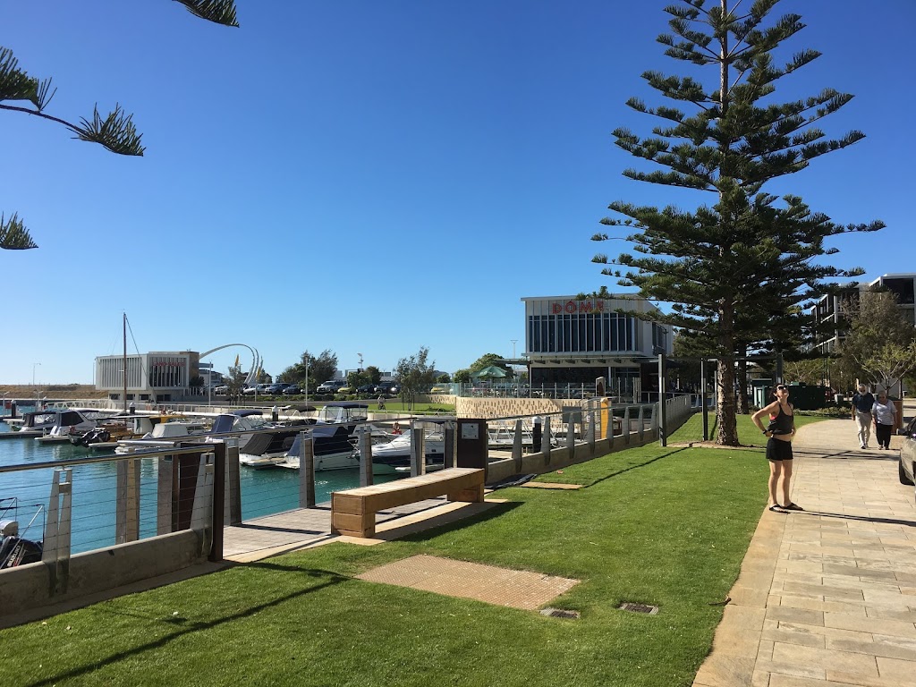 Port Coogee Marina | Medina Parade, North Coogee WA 6163, Australia | Phone: (08) 9411 3390