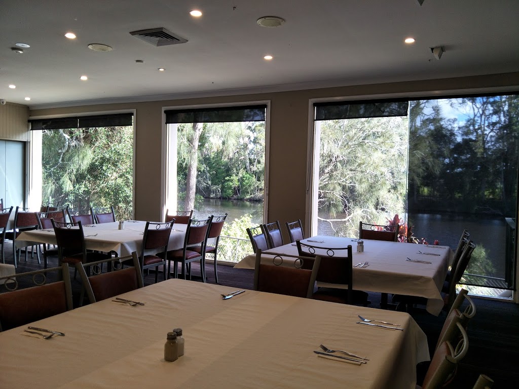 Wyong Bowling Club | restaurant | 3 Panonia Rd, Wyong NSW 2259, Australia | 0243562260 OR +61 2 4356 2260