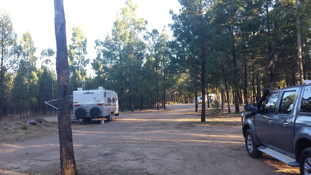 gil weir RV and camp grounds | campground | Gil Weir Rd, Miles QLD 4415, Australia