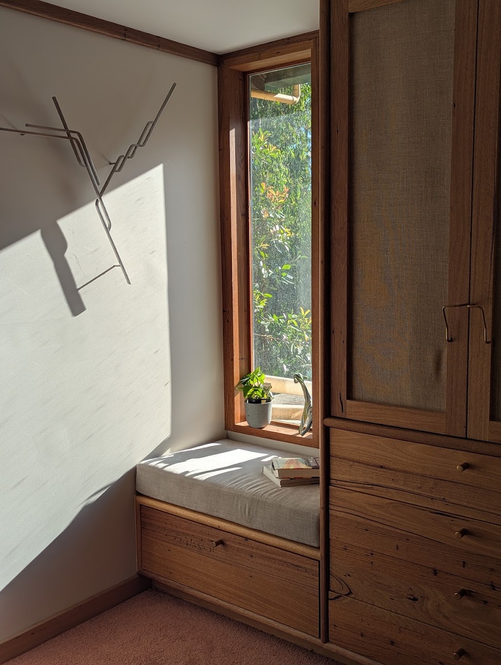 Luke David Designs - Handmade Native Timber Furniture Melbourne | 65 Howards Rd, Panton Hill VIC 3056, Australia | Phone: 0477 073 717