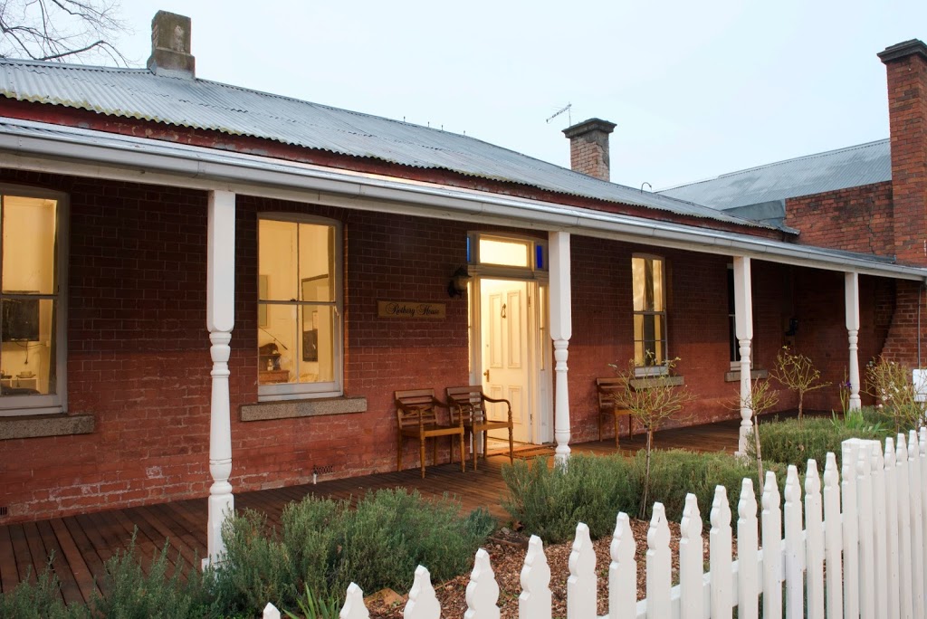 Rothery House | lodging | 86A Myrtle St, Myrtleford VIC 3737, Australia | 0424867379 OR +61 424 867 379