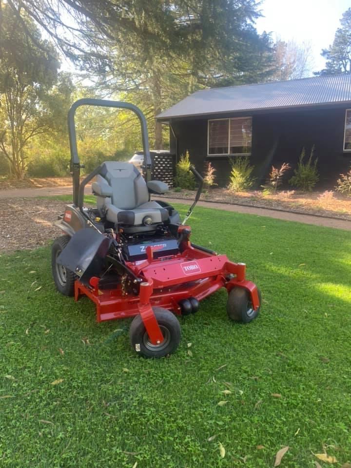 Southern Highlands Lawn Services | 15 Robinia Dr, Bowral NSW 2576, Australia | Phone: 0426 284 871