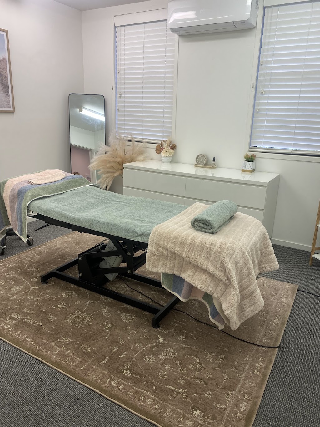 Awakening Your True Self. | The Osborne Centre, Suite 3 Osborn Ave, Bundanoon NSW 2578, Australia | Phone: 0490 968 860