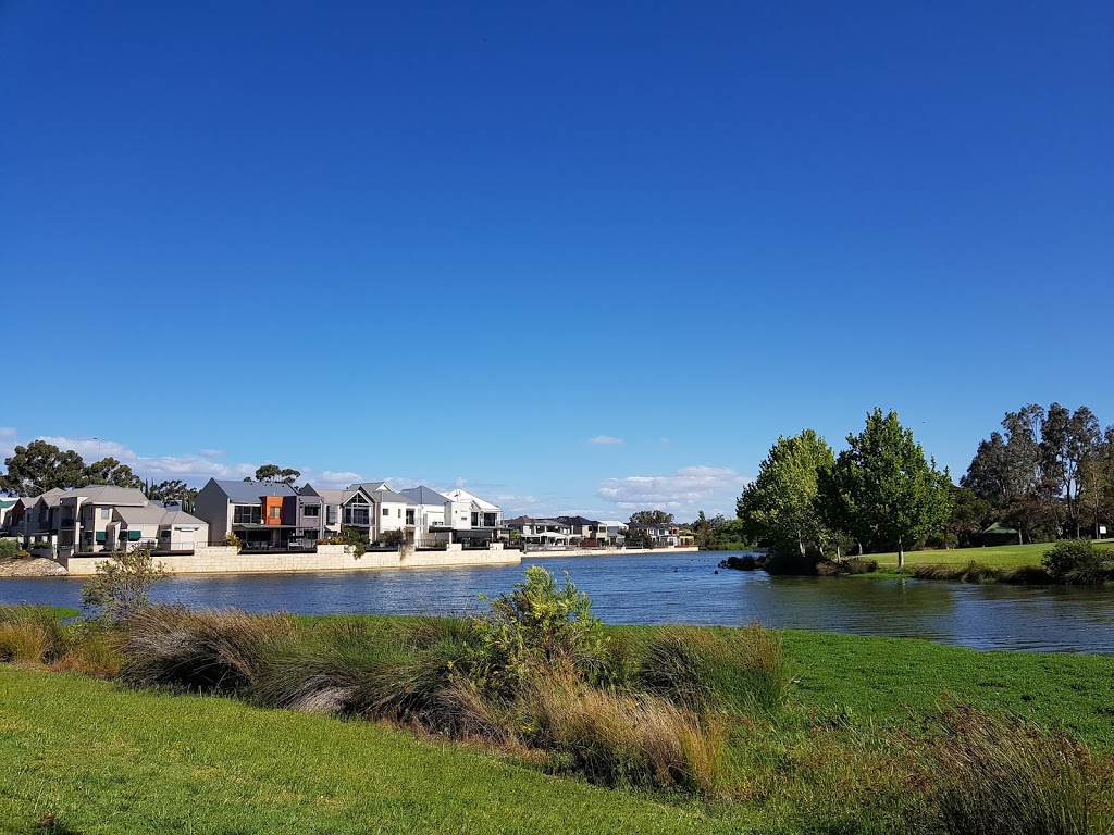 Roselea Estate Lake | park | 34C Coralvine Grange, Stirling WA 6021, Australia