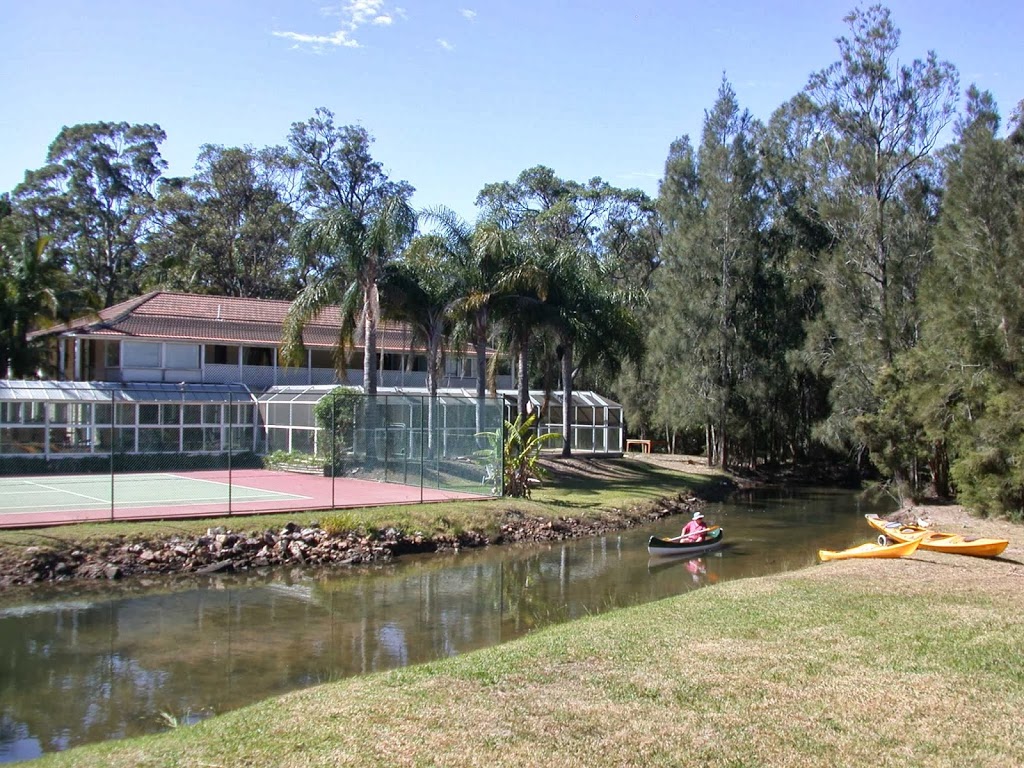 Cockle Bay House | lodging | 1 Calool St, Bensville NSW 2251, Australia | 0243683395 OR +61 2 4368 3395
