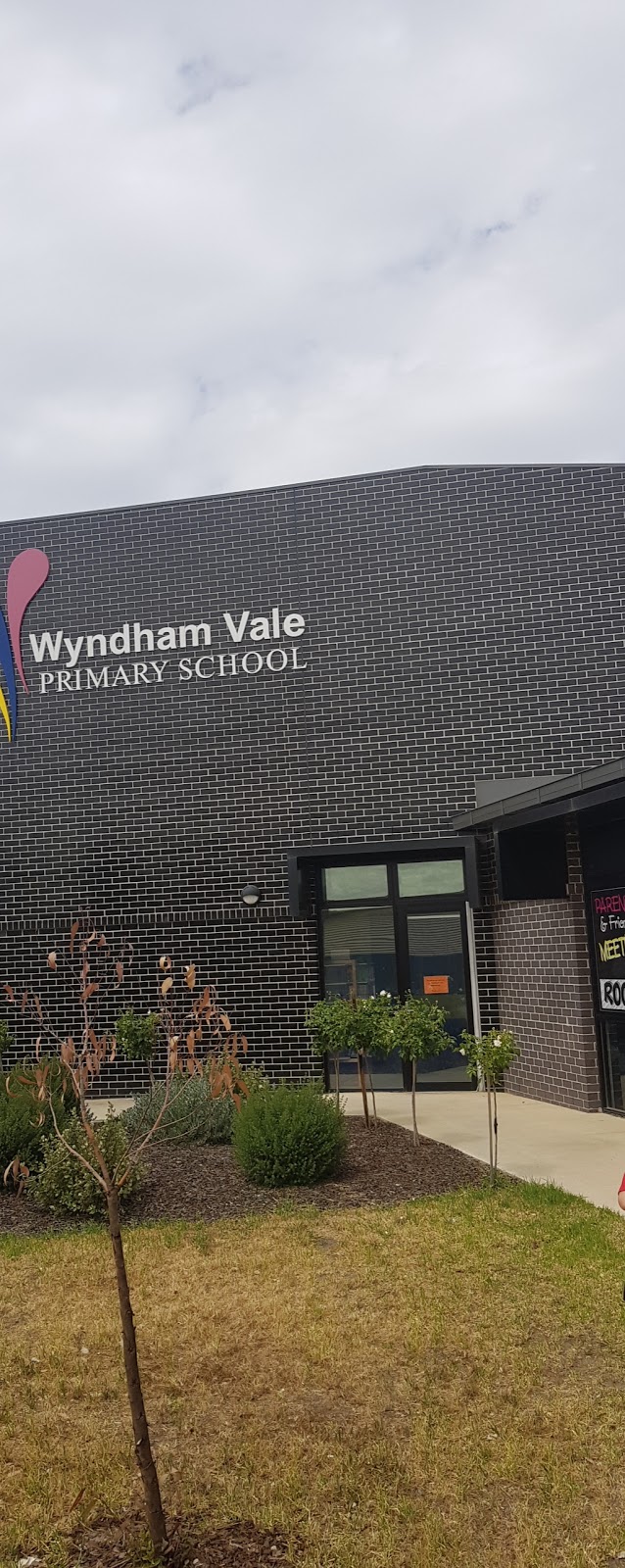 Wyndham Vale Primary School | school | 85 Ribblesdale Ave, Wyndham Vale VIC 3024, Australia | 0387540888 OR +61 3 8754 0888