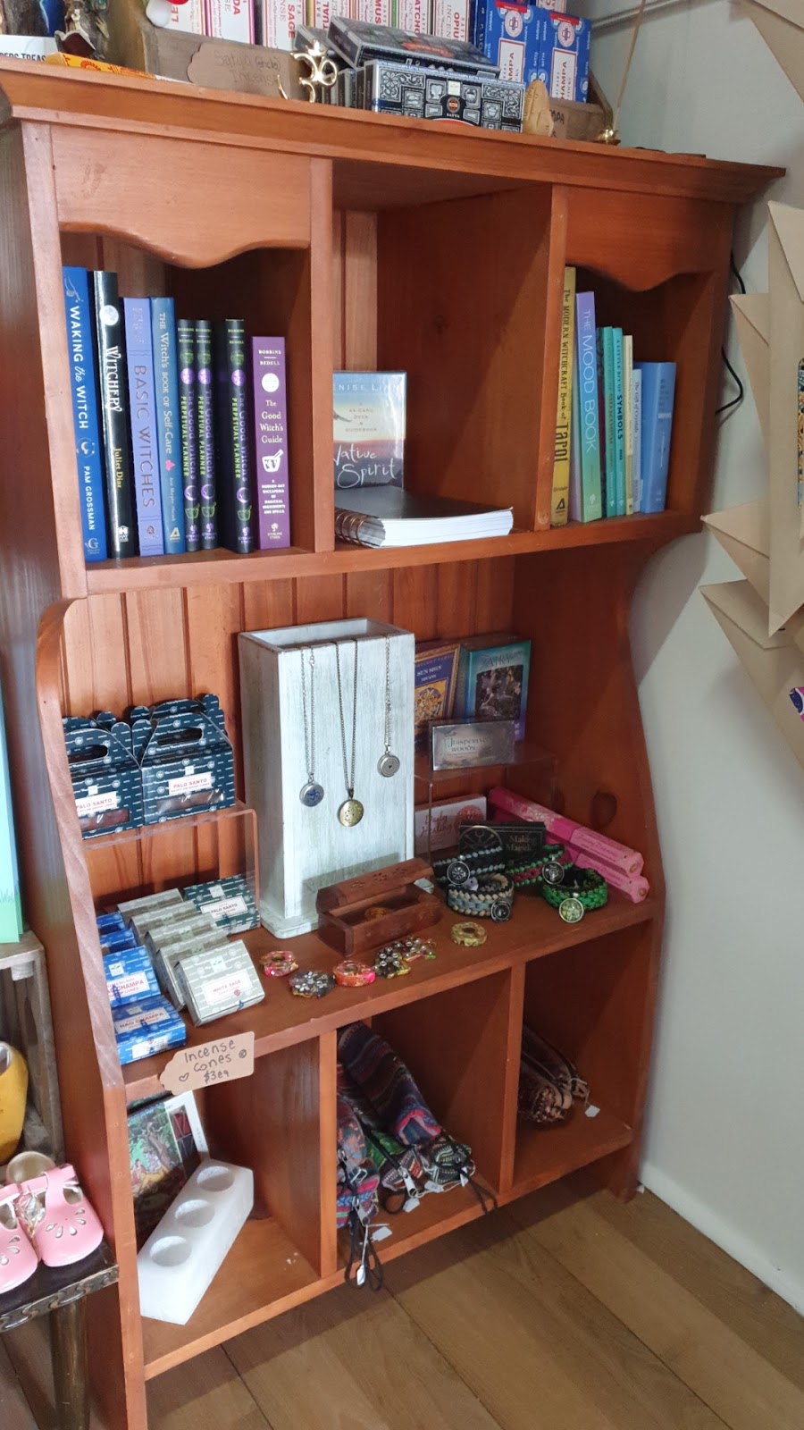 Trippers Treasure | Ningi QLD 4511, Australia | Phone: 0412 254 936