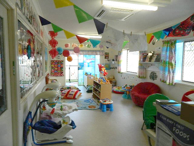 Le Smileys Early Learning Centre | school | 58 Lucas St, Gracemere QLD 4702, Australia | 0749333553 OR +61 7 4933 3553