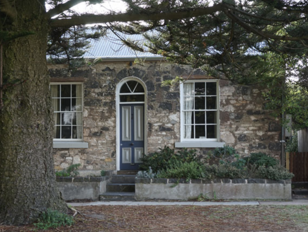 Great Ocean Road Accommodation | 3815 Great Ocean Rd, Johanna VIC 3238, Australia | Phone: 0409 103 214