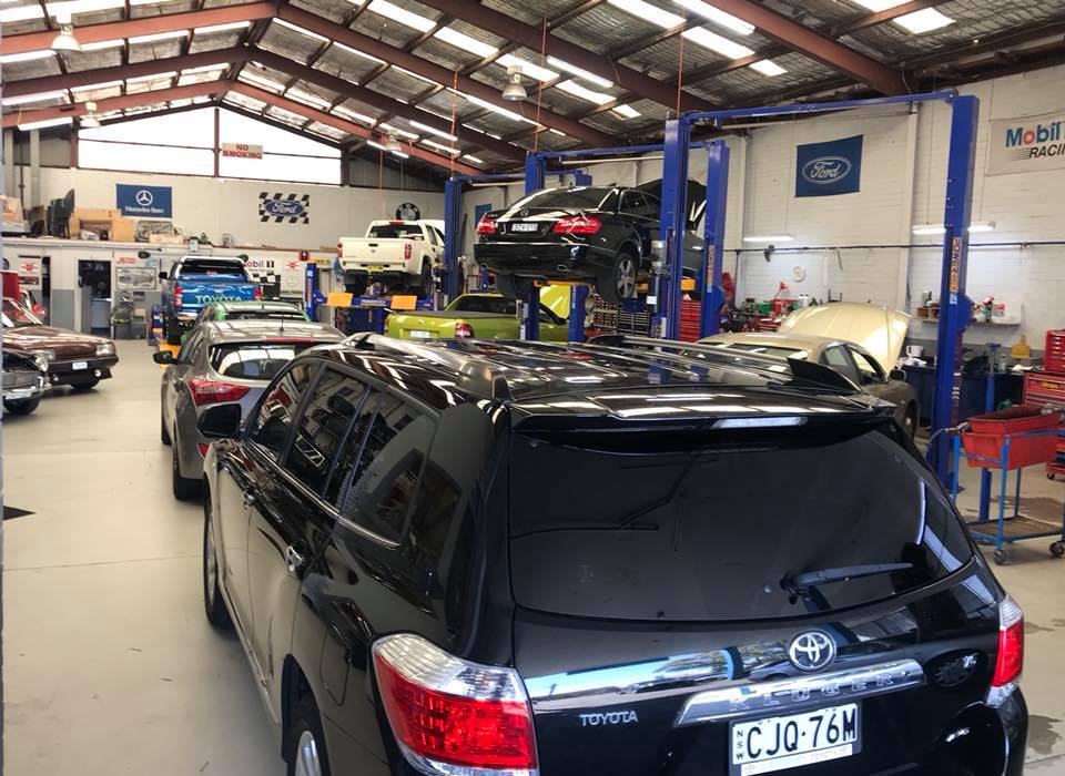 Roselands Automotive | car wash | 95 Chapel St, Roselands NSW 2196, Australia | 0297598870 OR +61 2 9759 8870